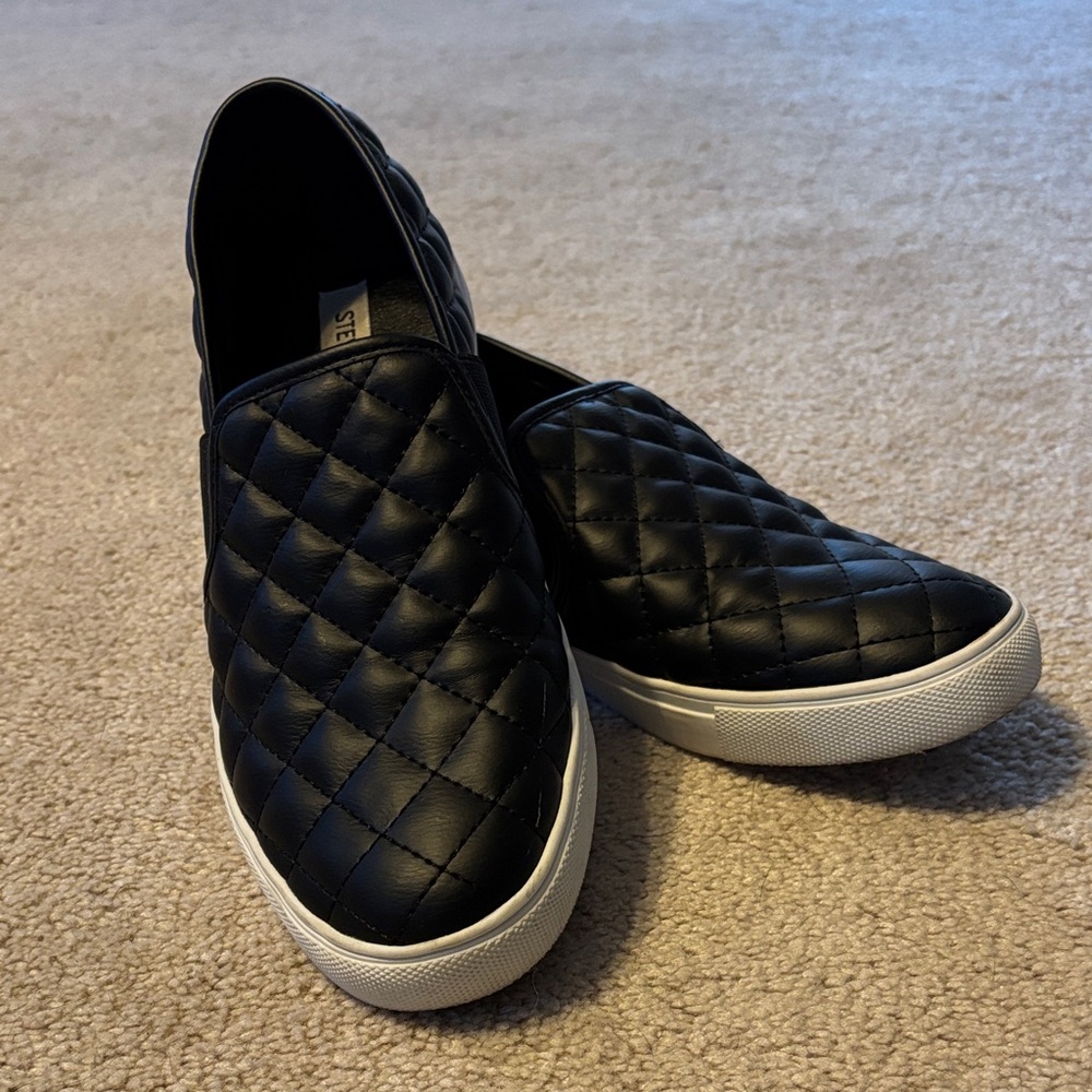 Steve Madden Black Quilted Slip-Ons